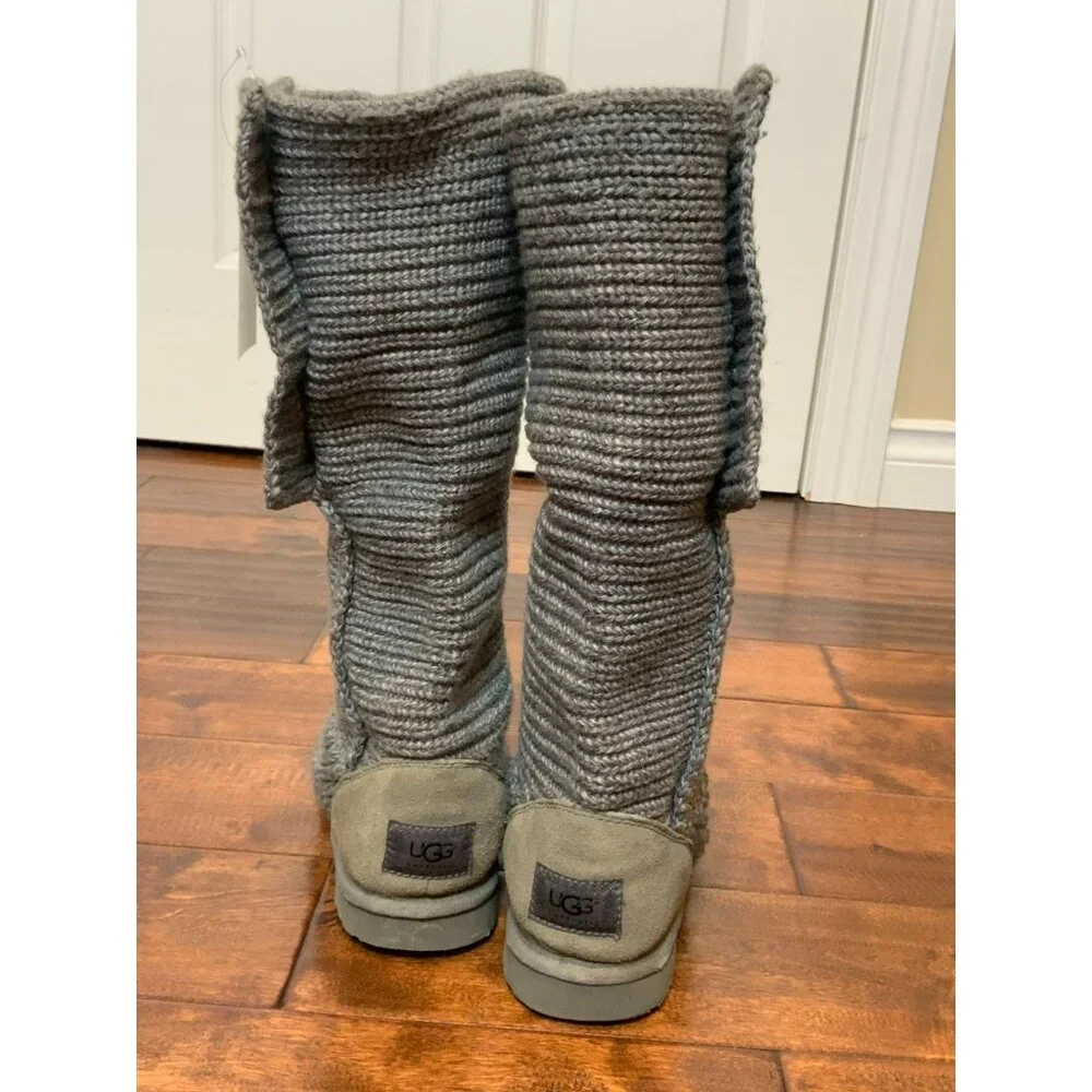Ugg Australia Gray Classic Cardy Knee High | Fold Over Boots W/ Buttons, Size 9